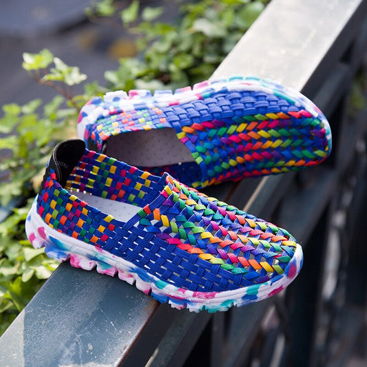 Ethnic style ladies knitted shoes