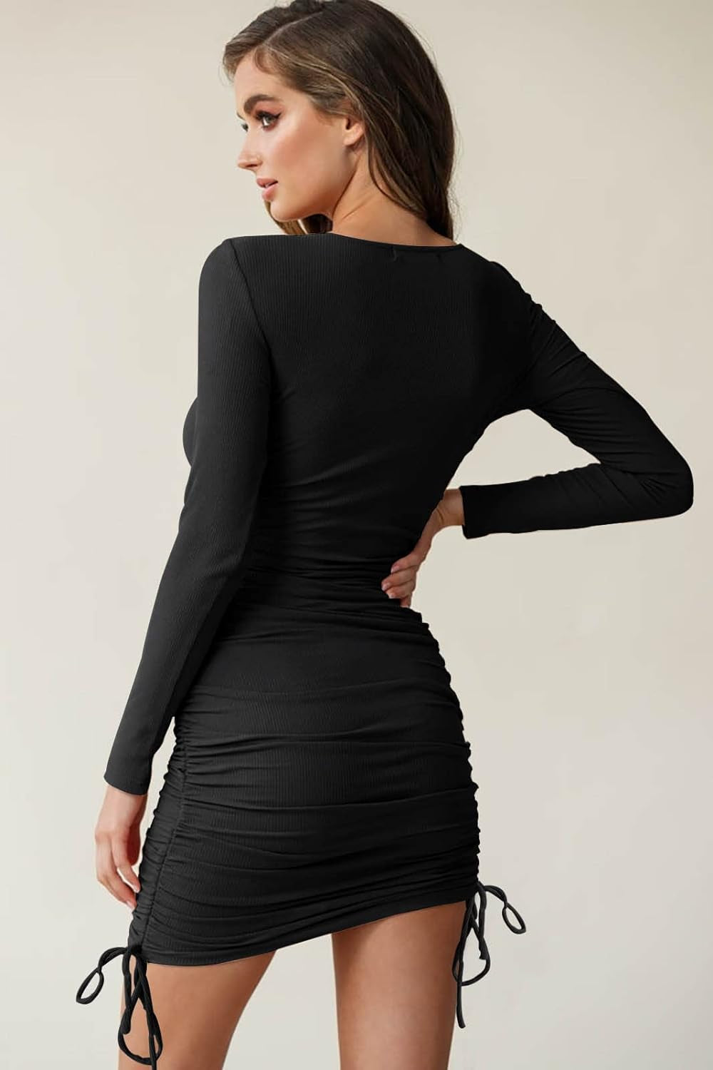 "Flattering and Versatile Women'S Bodycon Mini Dress - Perfect for Parties and Clubbing!"